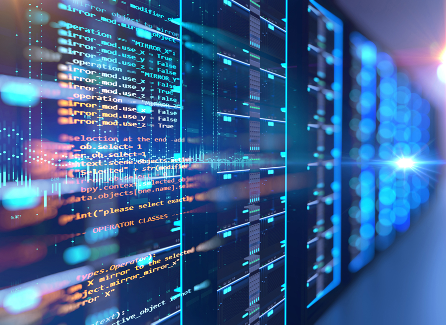 Visualisering av IT‑infrastruktur och dataflöden med kod, serverrack och digitala gränssnitt som illustrerar övervakning, analys och drift av affärssystem i modern IT‑miljö