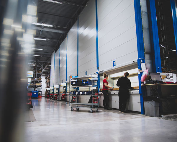 OEM International Produktion omslagsbild på invid.se