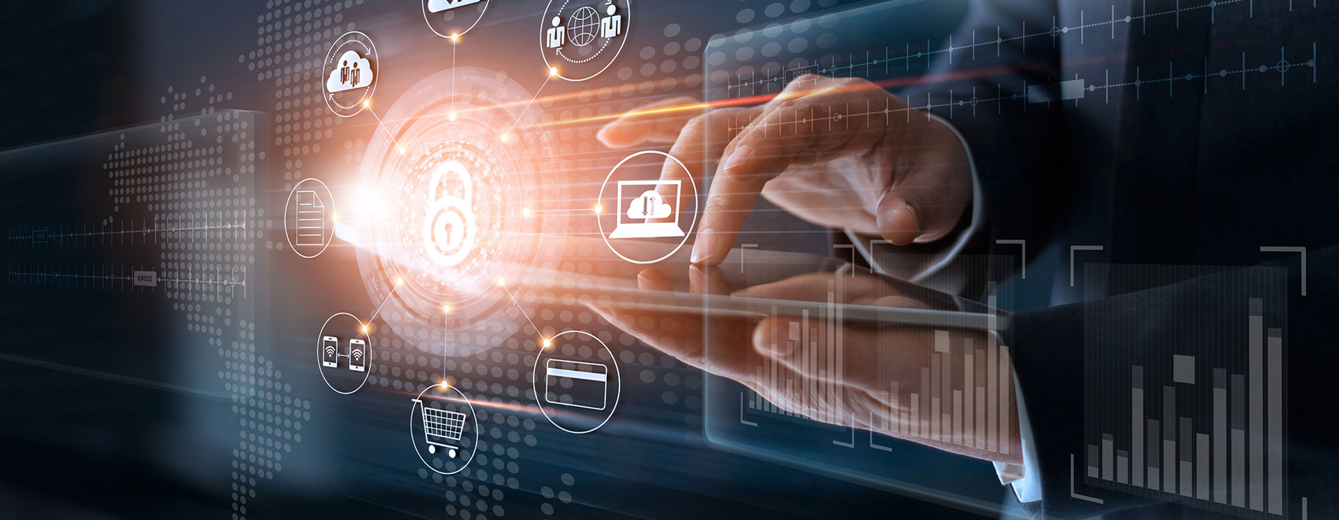 Hand interagerar med ett digitalt gränssnitt med låssymbol och ikoner för data och analys, som illustrerar cybersäkerhet och skydd av information
