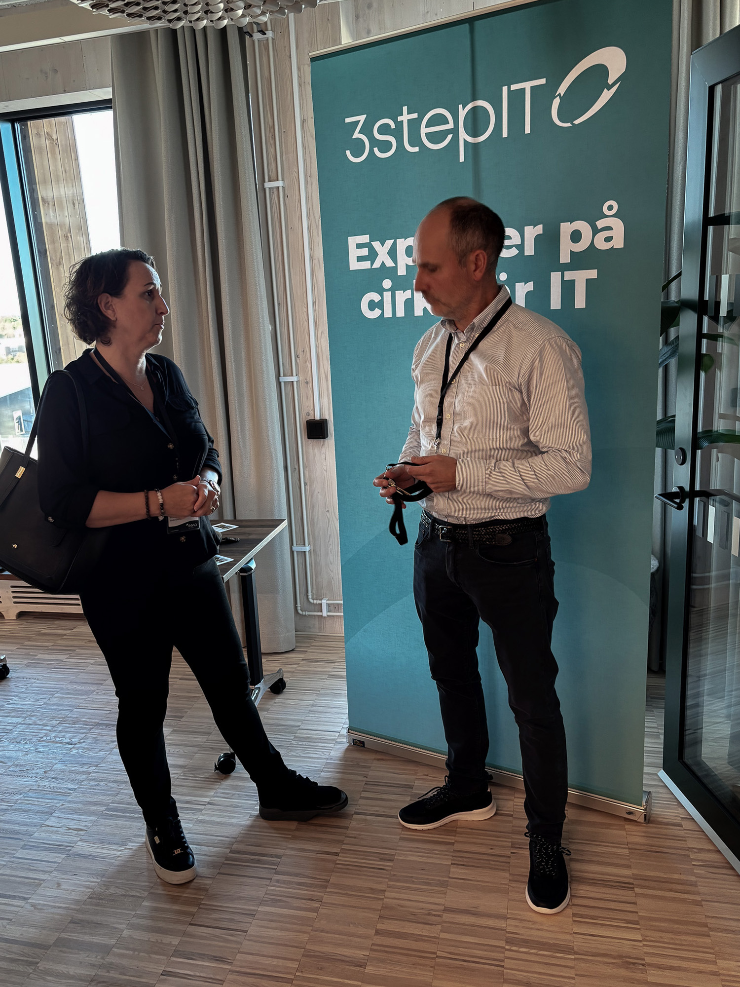 Seminarium - Borås - Viared Center - Lenovo och 3StepIT - INVID Gruppen