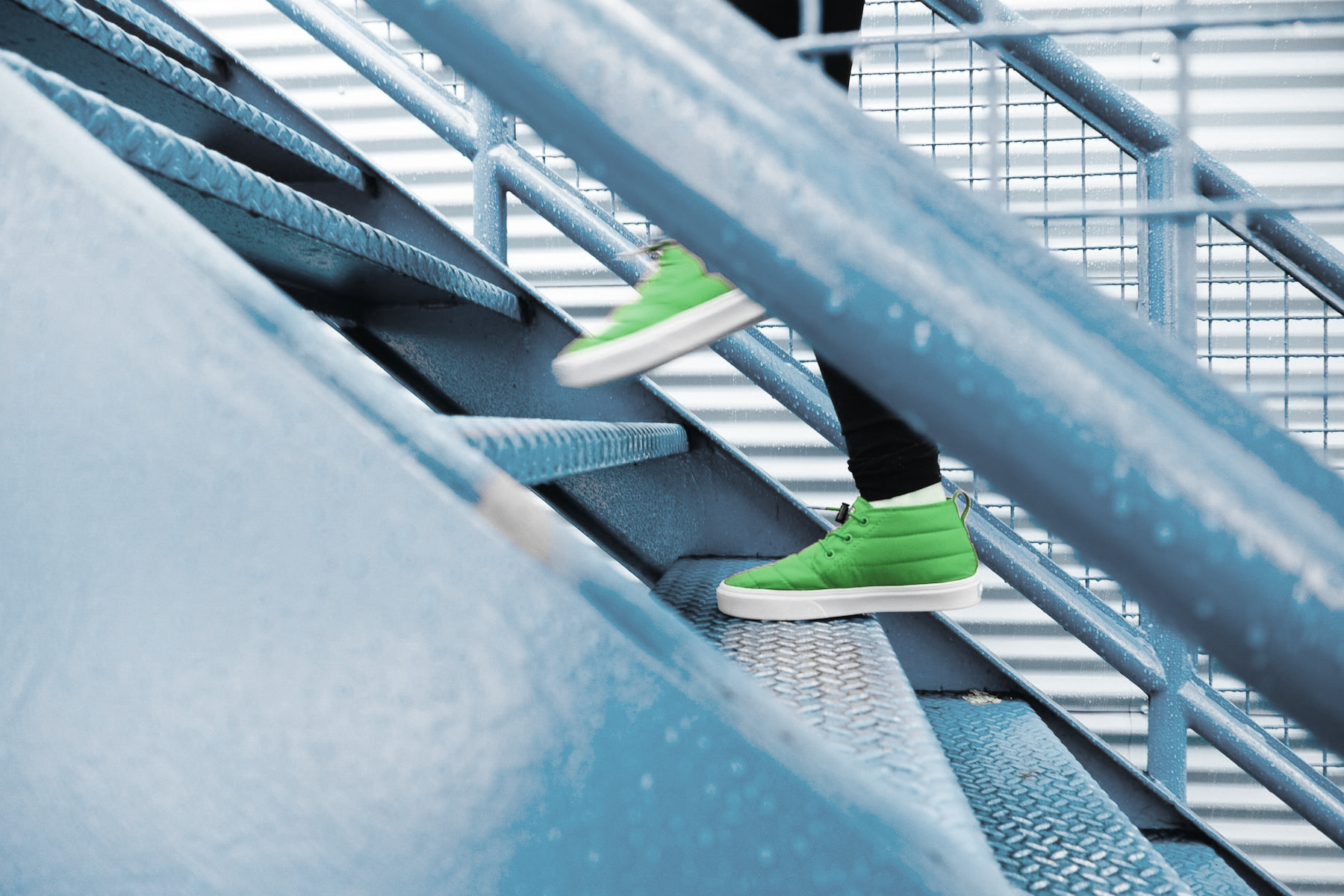 Lindsay Henwood 7 Krux1hsxm Unsplash Green Shoes