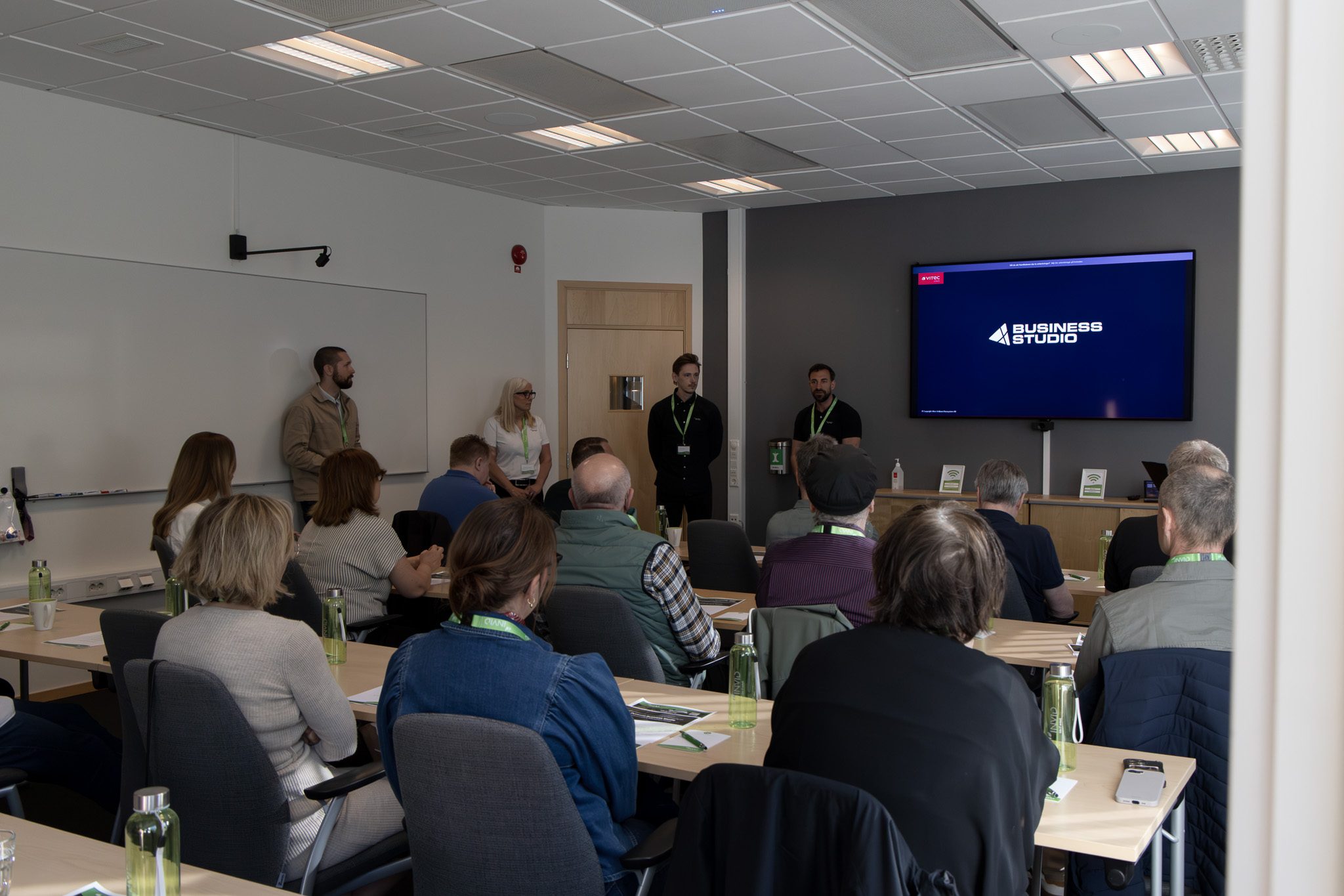 Seminarium om Pyramid Business Studio, Dokumenthantering i Sharepoint och AI - INVID