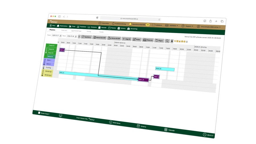Skärmbild av digitalt planeringsverktyg med Gantt-schema som visar produktionsresurser, tidslinje och färgkodade order samt aktiviteter över flera maskiner